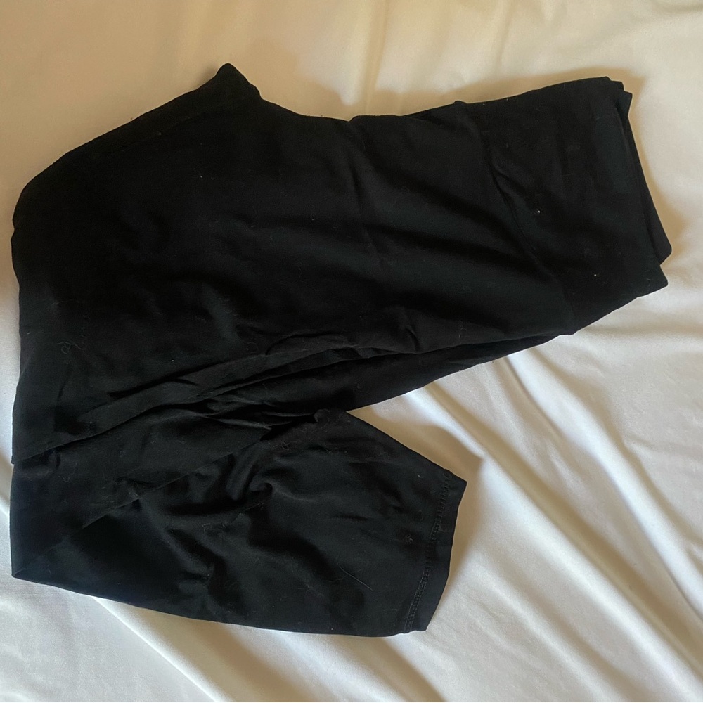 Black Crop Leggings